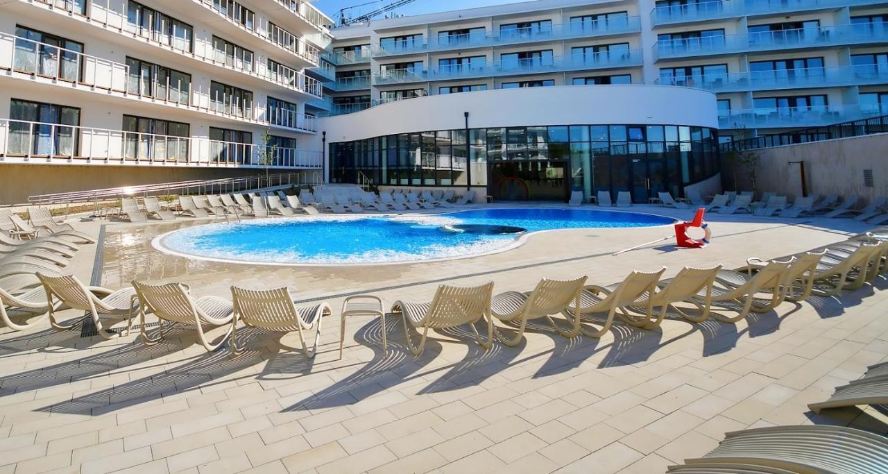 Polanki Aqua Apartamenty Z Basenem I Wellness Idealne Dla Rodzin Колобжег Екстер'єр фото